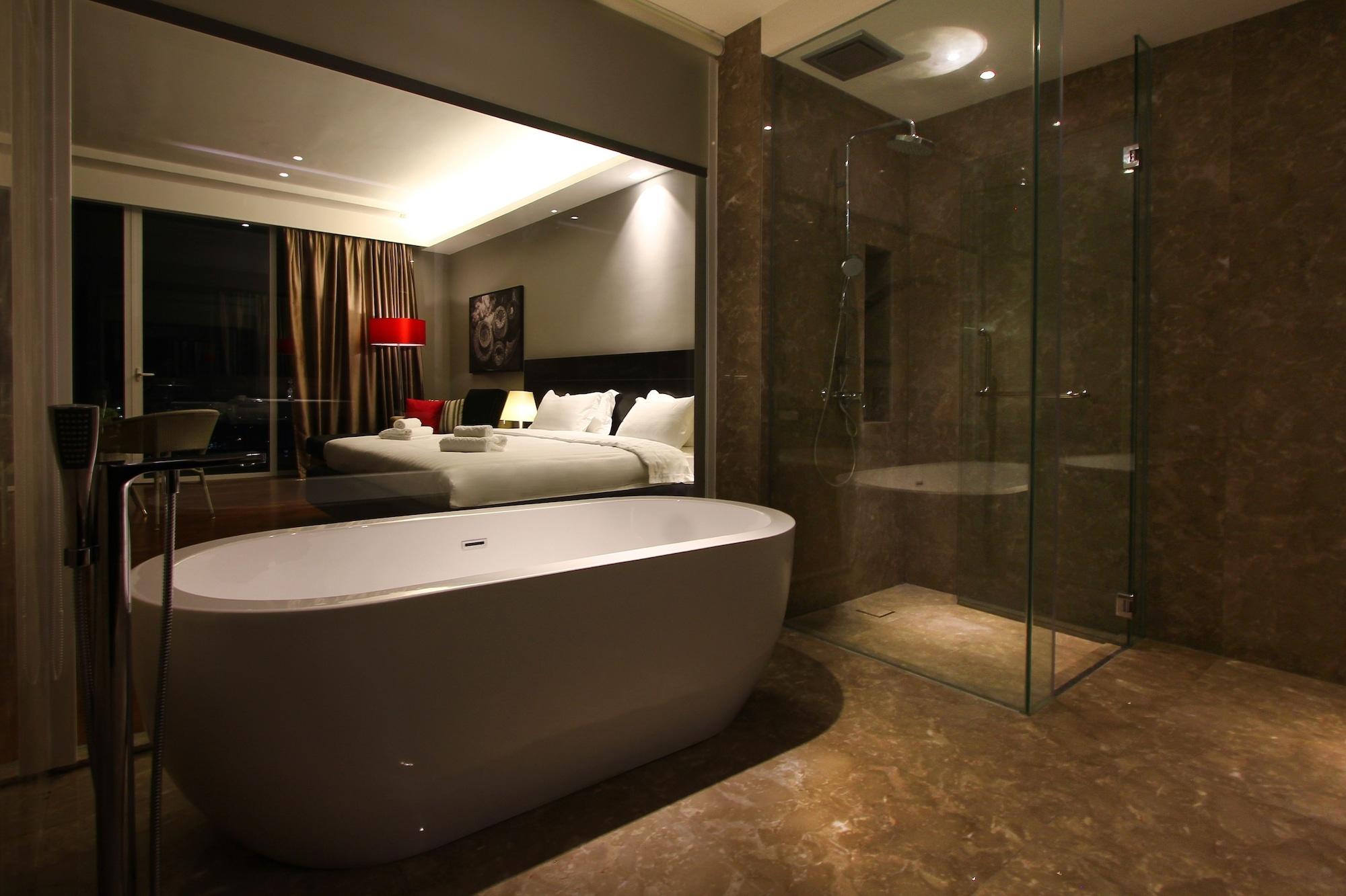 เดอะ ชอร์ โฮเต็ลแอนด์เรสซิเดนซ์ Hotel Malacca ภายนอก รูปภาพ