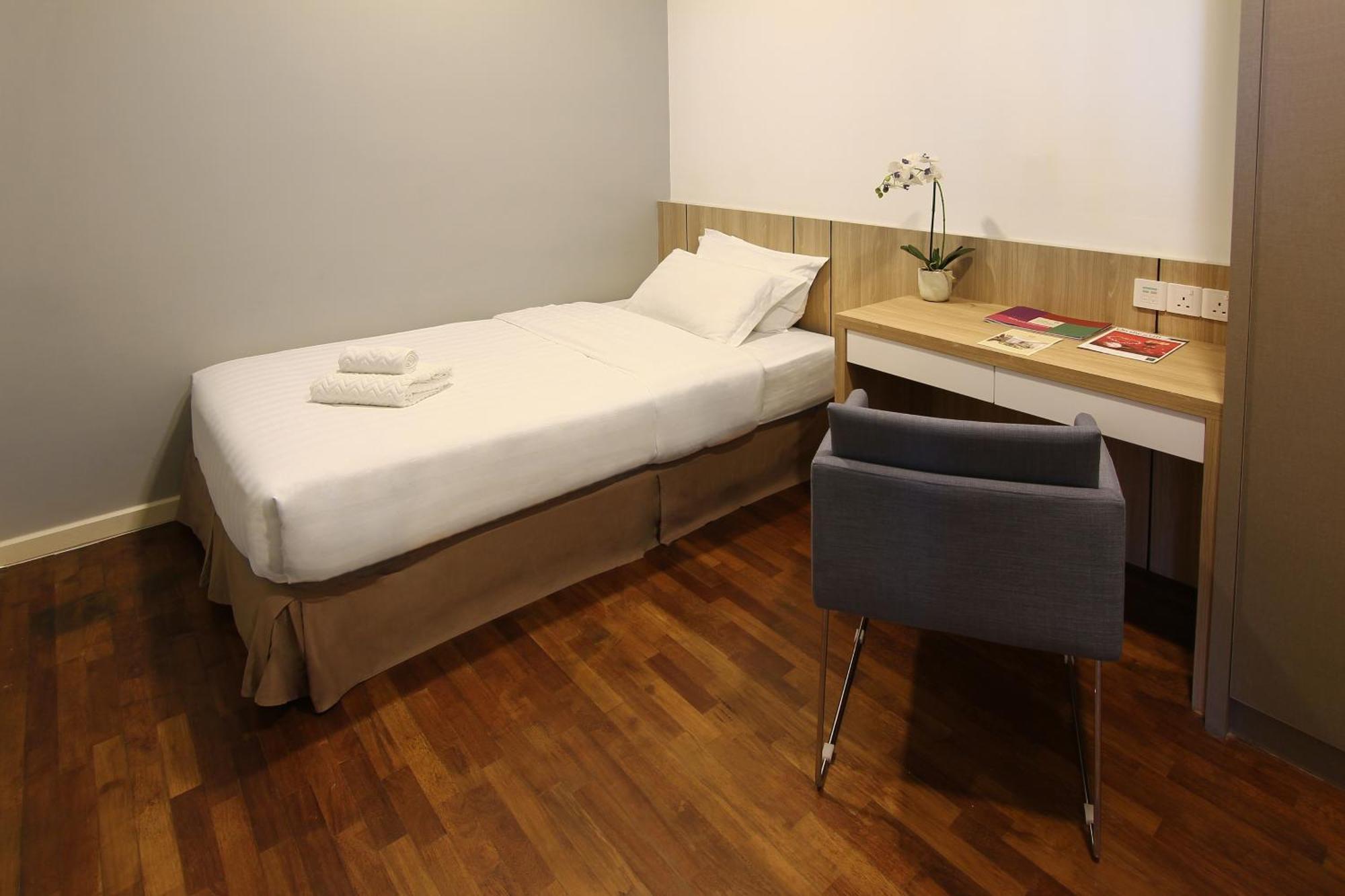 เดอะ ชอร์ โฮเต็ลแอนด์เรสซิเดนซ์ Hotel Malacca ภายนอก รูปภาพ